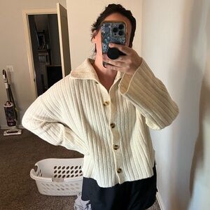 Aerie unReal cream cardigan